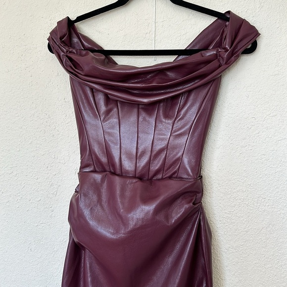 House of‎ CB 'Raven' Mulberry Vegan Leather Corset Dress NWT size XS - Picture 11 of 15
